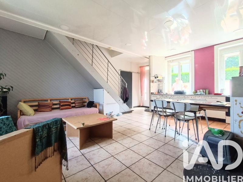 Maison - 96 m² - 5 pièces