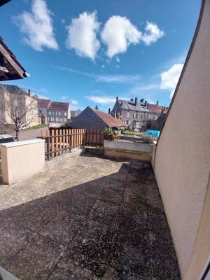 Appartement - 99 m² - 5 pièces