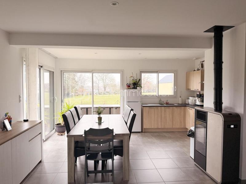 Maison - 116 m² - 6 pièces