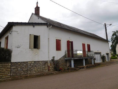 Maison - 100 m² - 3 pièces