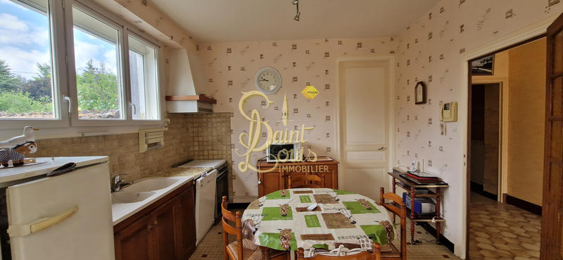 Maison - 140 m² - 4 pièces