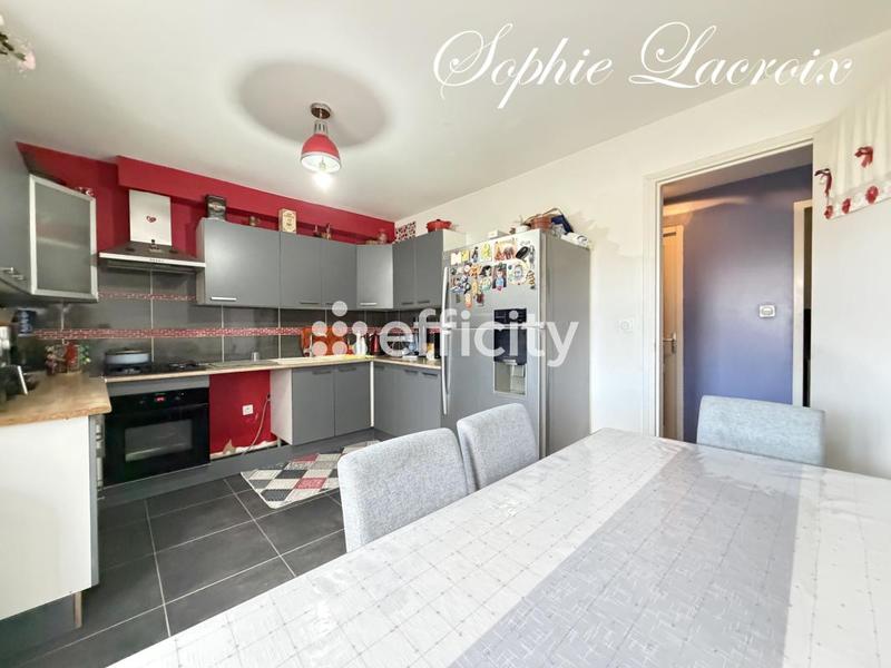 Maison - 101 m² - 4 pièces