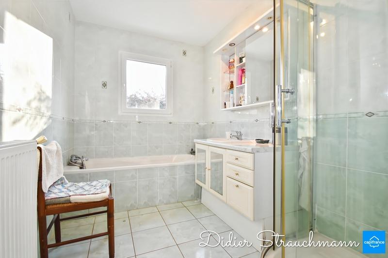 Maison - 103 m² - 4 pièces