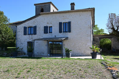 Maison - 173 m² - 8 pièces