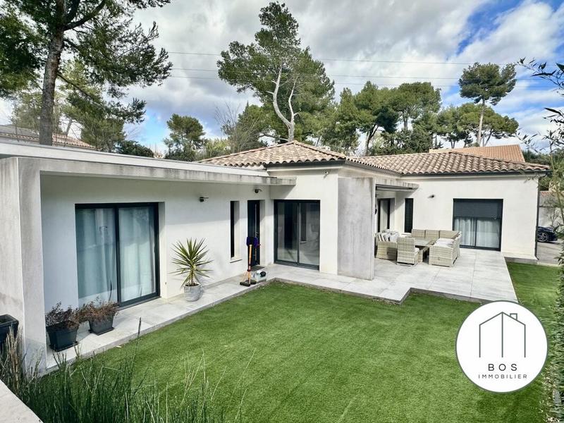 Villa - 141 m² - 6 pièces