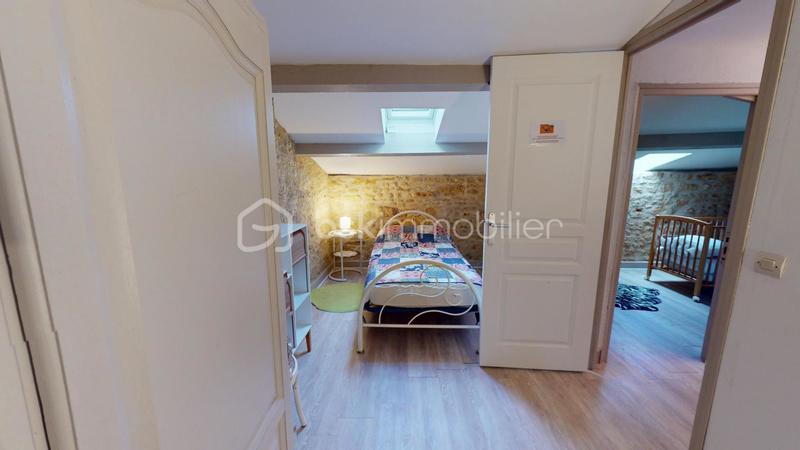 Maison - 292 m² - 14 pièces