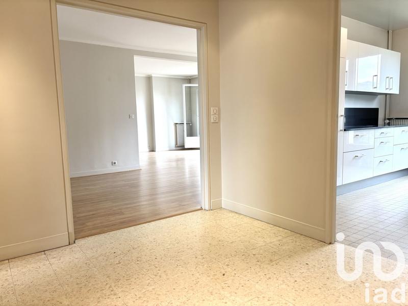 Appartement - 125 m² - 5 pièces