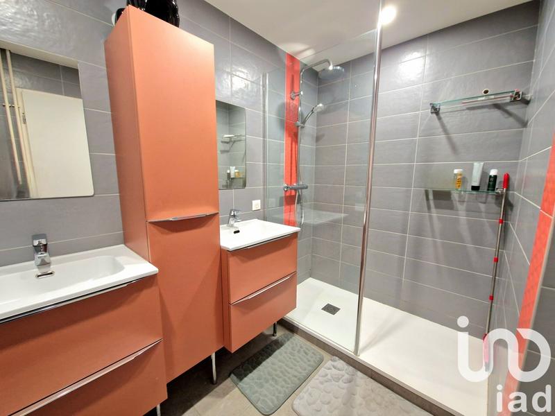 Appartement - 98 m² - 5 pièces