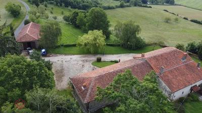 Ferme - 200 m² - 7 pièces