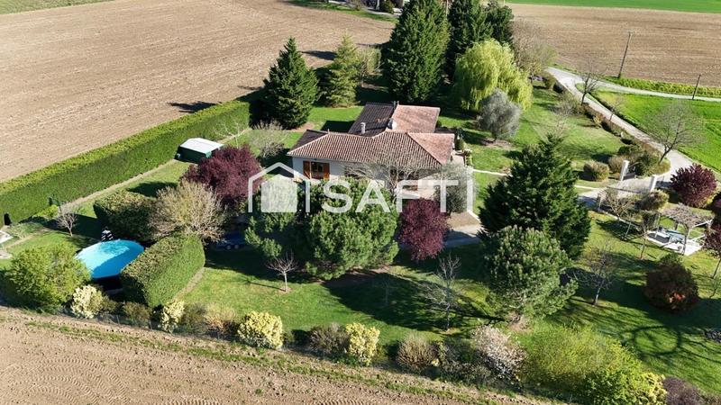 Maison - 136 m² - 4 pièces