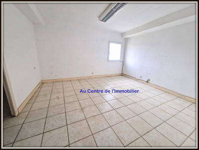 Local commercial - 228 m²