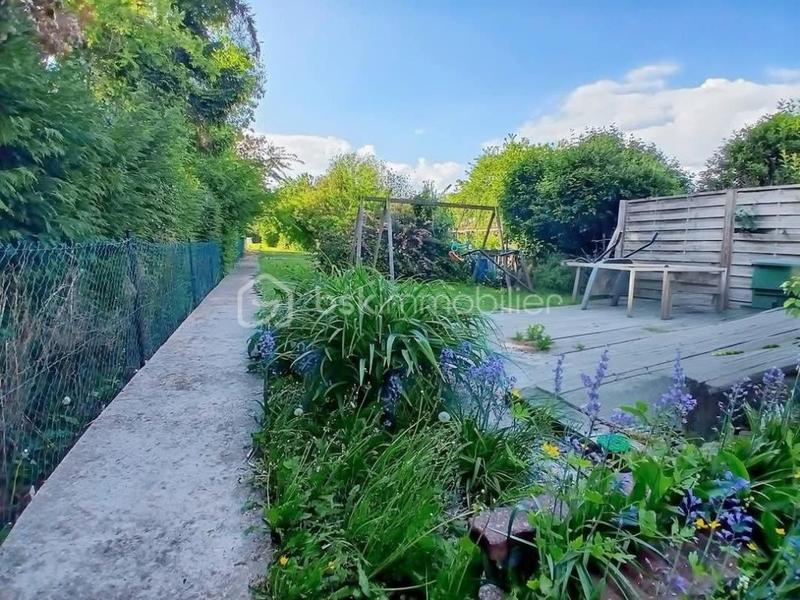 Maison de ville - 130 m² - 7 pièces