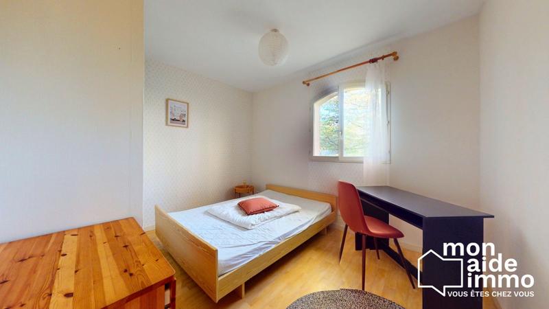 Maison - 85 m² - 5 pièces