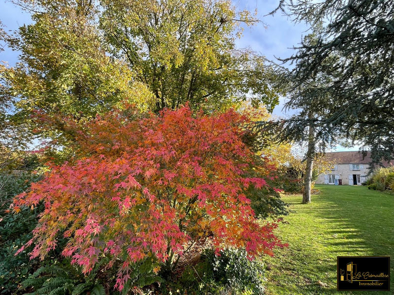 Maison ancienne - 170 m² - 3 pièces