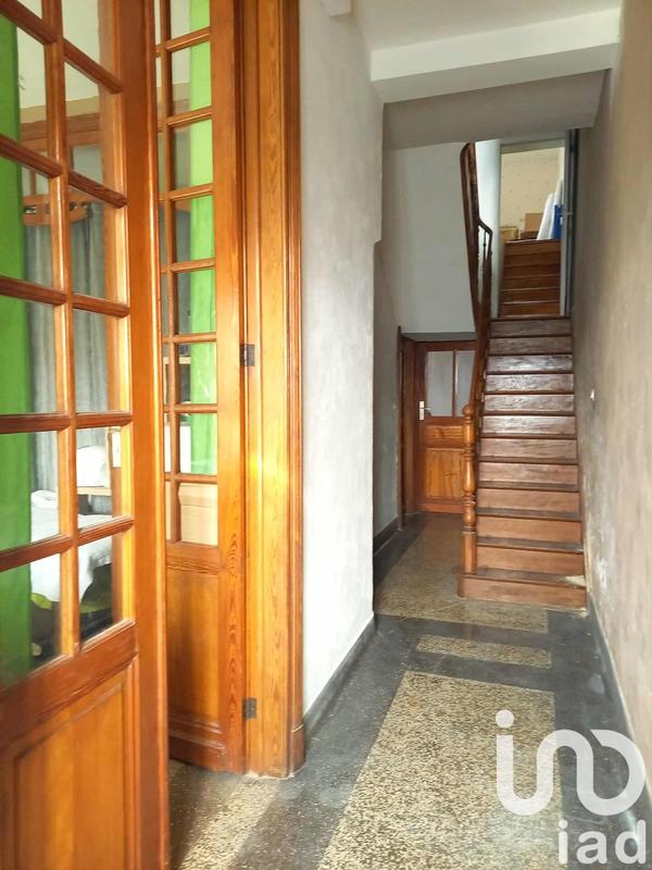 Maison - 205 m² - 10 pièces