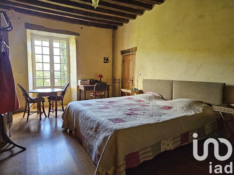 Maison - 365 m² - 7 pièces