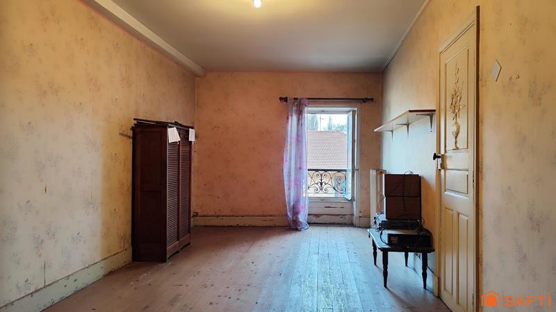 Maison - 200 m² - 8 pièces