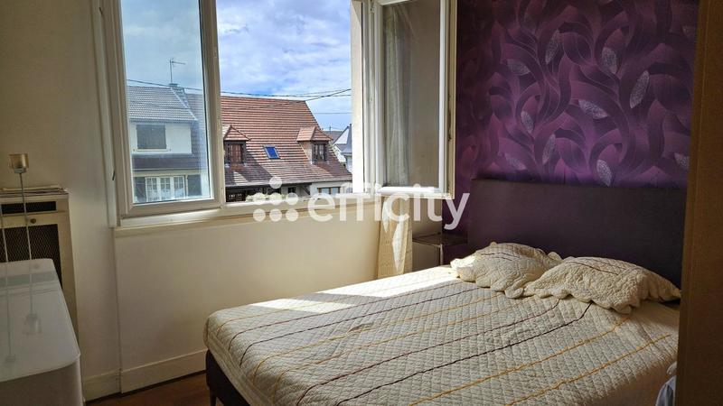 Maison - 182 m² - 9 pièces