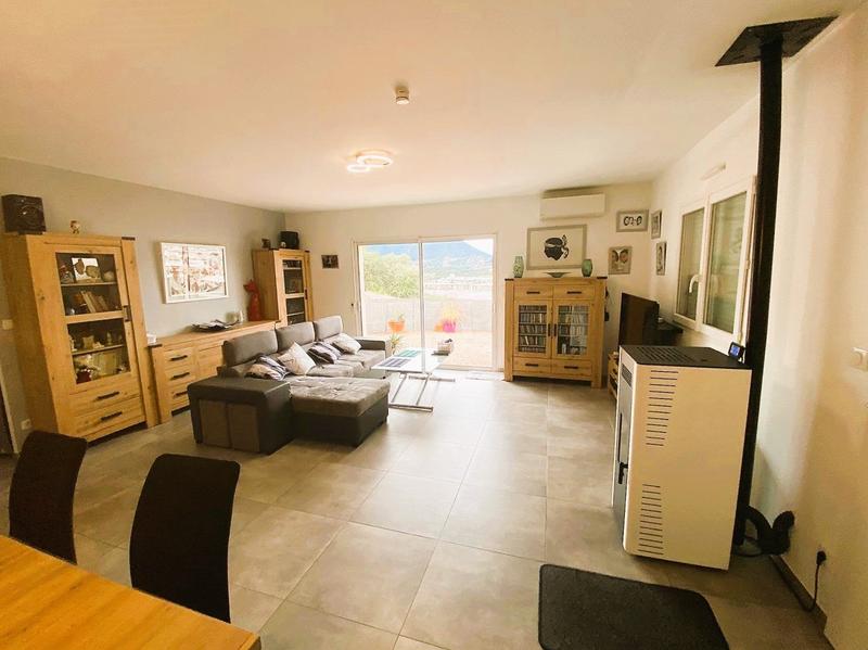 Maison - 81 m² - 3 pièces