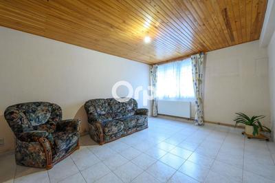 Maison - 92 m² - 5 pièces