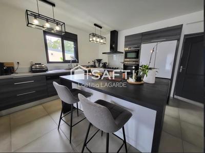 Villa - 195 m² - 5 pièces