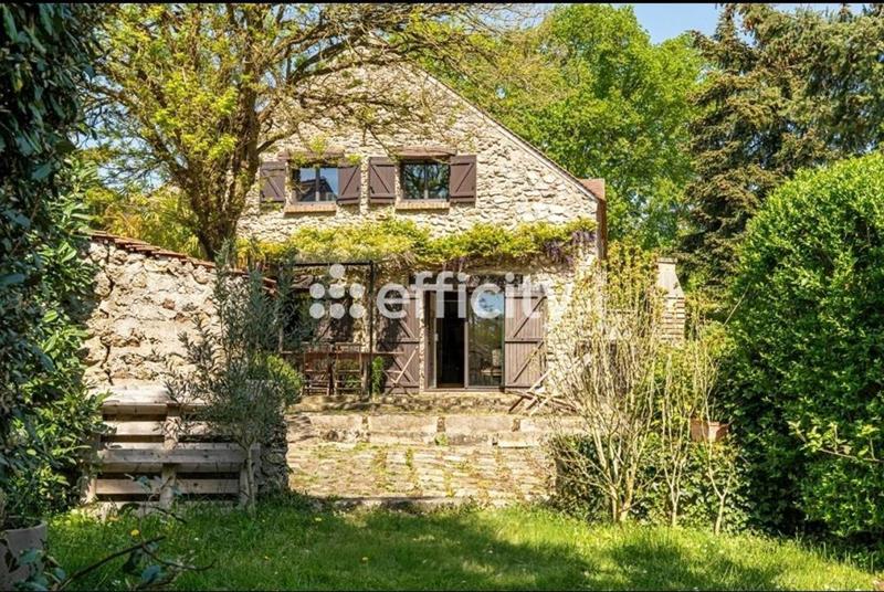 Demeure - 200 m² - 7 pièces