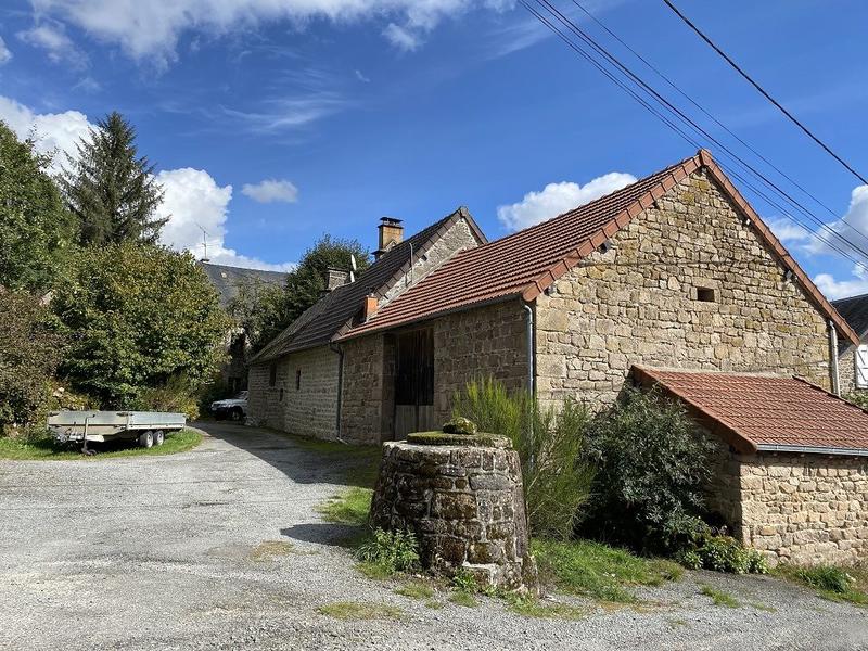 Maison - 90 m² - 3 pièces