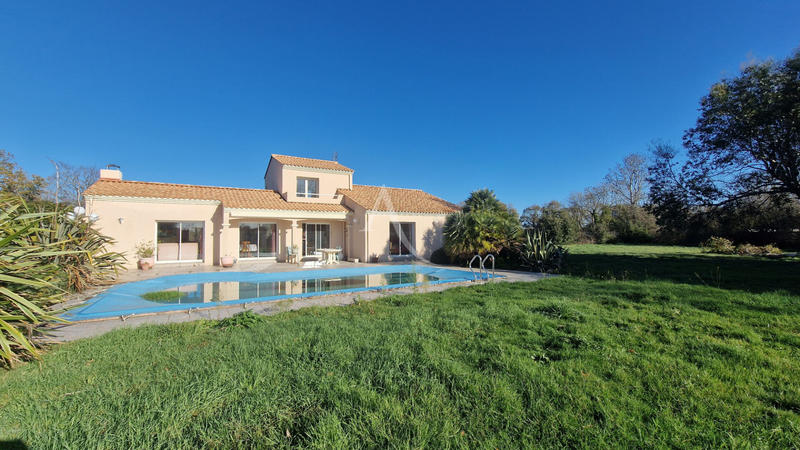 Maison - 125 m² - 5 pièces