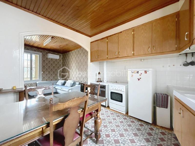 Maison - 90 m² - 5 pièces