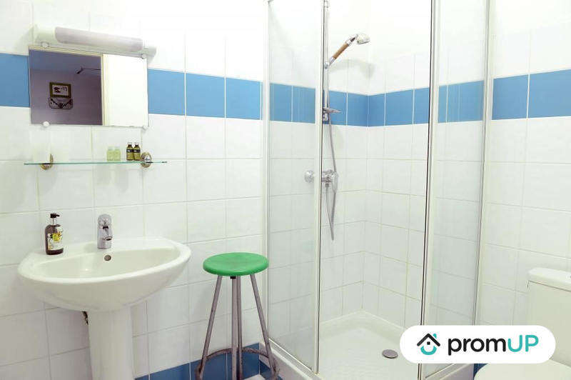 Local commercial - 550 m² - 15 pièces