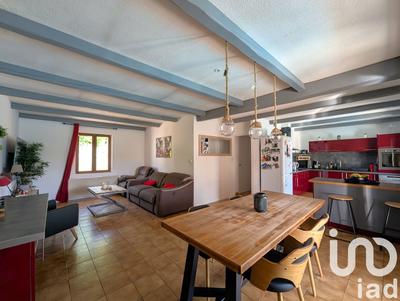 Maison - 98 m² - 5 pièces