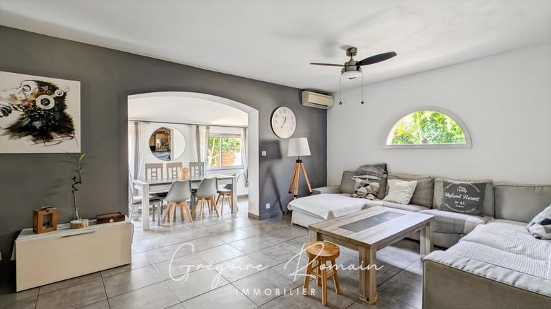 Maison - 122 m² - 5 pièces