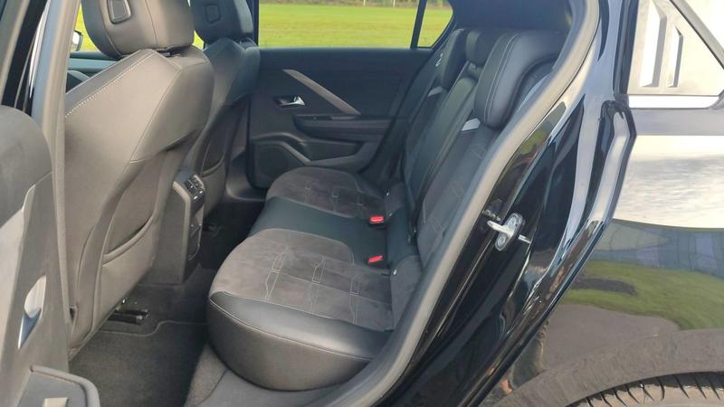 Opel Astra 1.2 Turbo 130 Bva8 Ultimate - Garantie constructeur