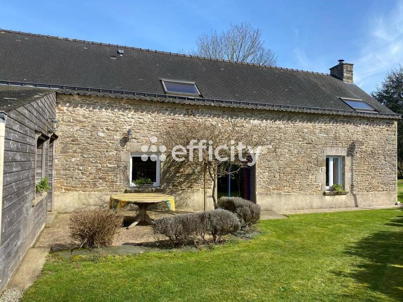 Maison - 310 m² - 16 pièces