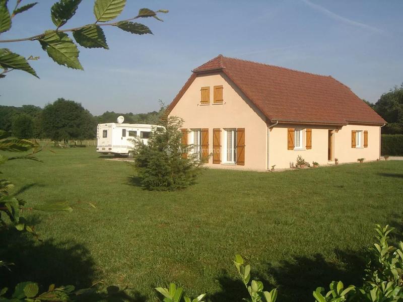 Maison - 180 m² - 7 pièces