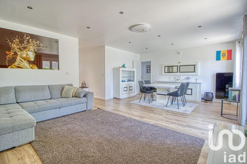 Maison - 88 m² - 5 pièces