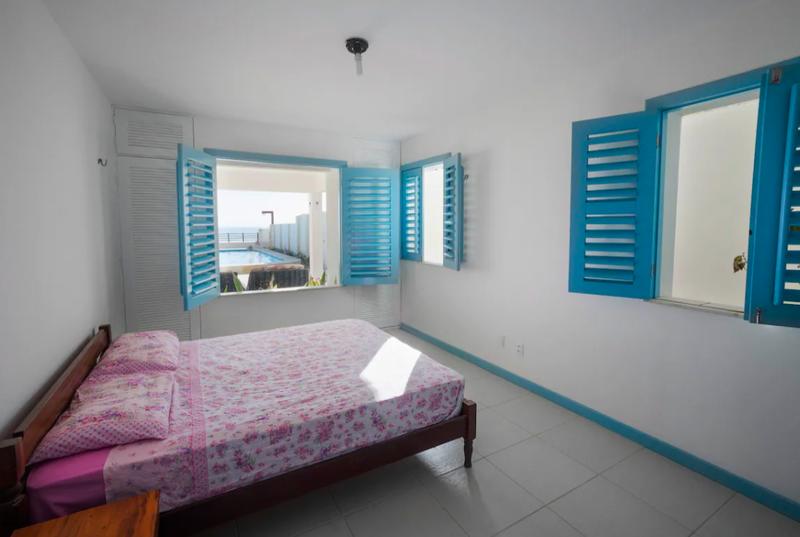 Villa - 280 m² - 6 pièces