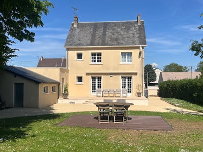 Maison - 120 m² - 5 pièces