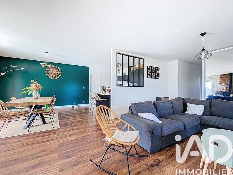 Maison - 122 m² - 6 pièces