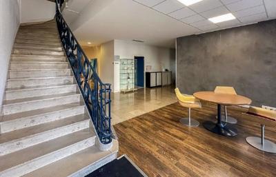 Bureau - 1 538 m² - 37 pièces