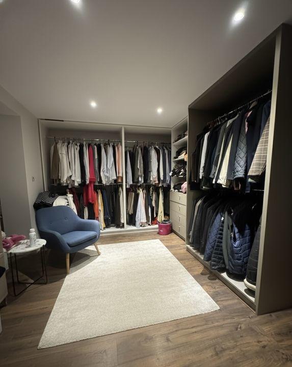 Demeure - 271 m² - 5 pièces