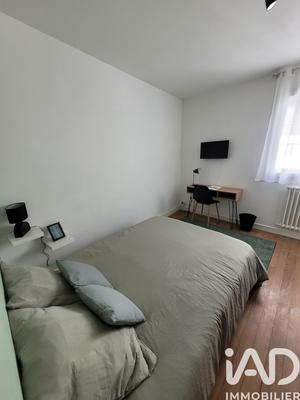 Maison - 195 m² - 7 pièces