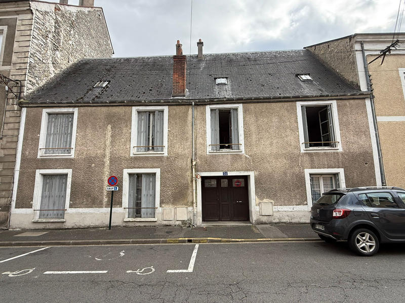 Immeuble - 186 m² - 10 pièces