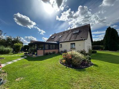 Maison - 135 m² - 6 pièces