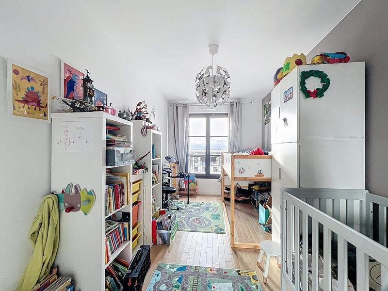 Appartement - 91 m² - 4 pièces