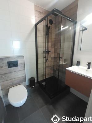 Chambre - 12 m² - 1 pièce