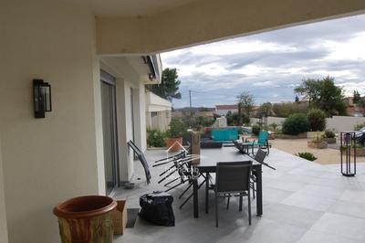 Villa - 220 m² - 8 pièces