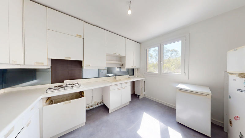 Appartement - 100 m² - 4 pièces