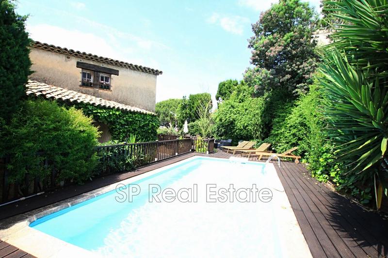 Appartement - 145 m² - 5 pièces