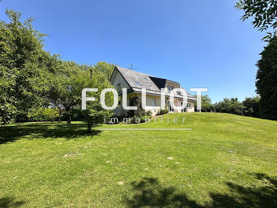 Maison - 294 m² - 9 pièces